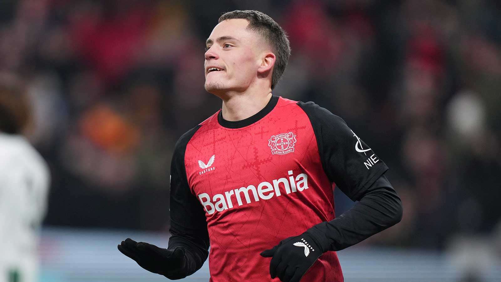 中的前景充 中的前景充