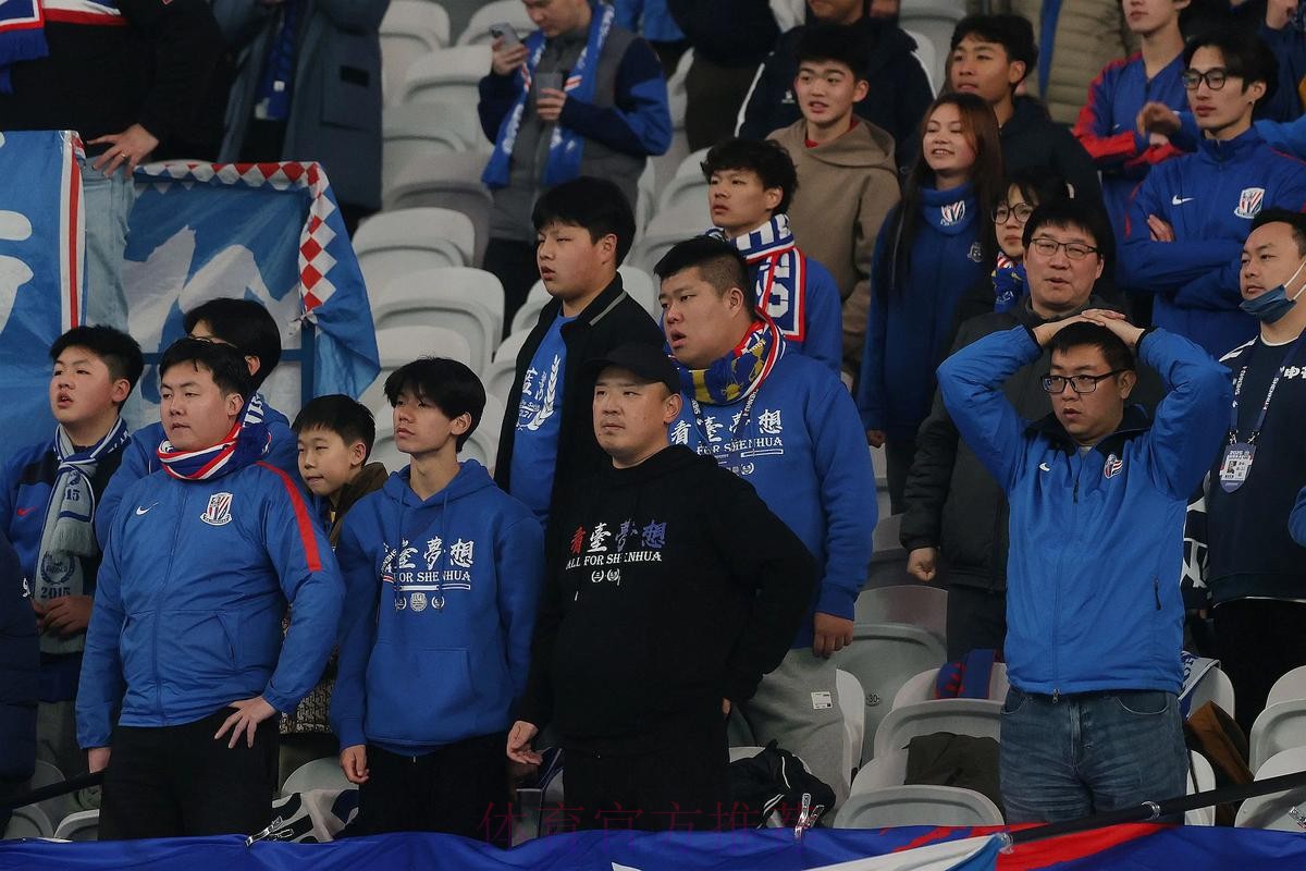 东体:正在迪拜冬训的上海申花或还会有新面孔出现 东体:正在迪拜冬训的上海申花或还会有新面孔出现