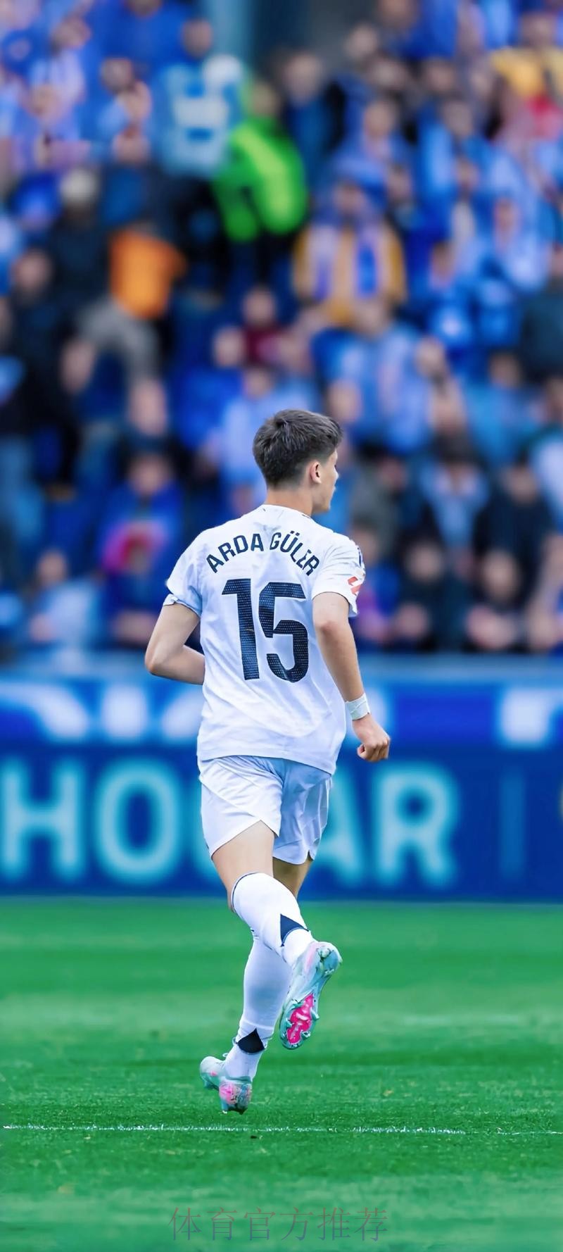 马卡报:皇马阵中没有球员想在冬窗离开球队 马卡报:皇马阵中没有球员想在冬窗离开球队